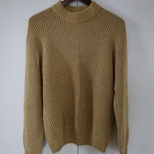 Minimalist Turtle Neck